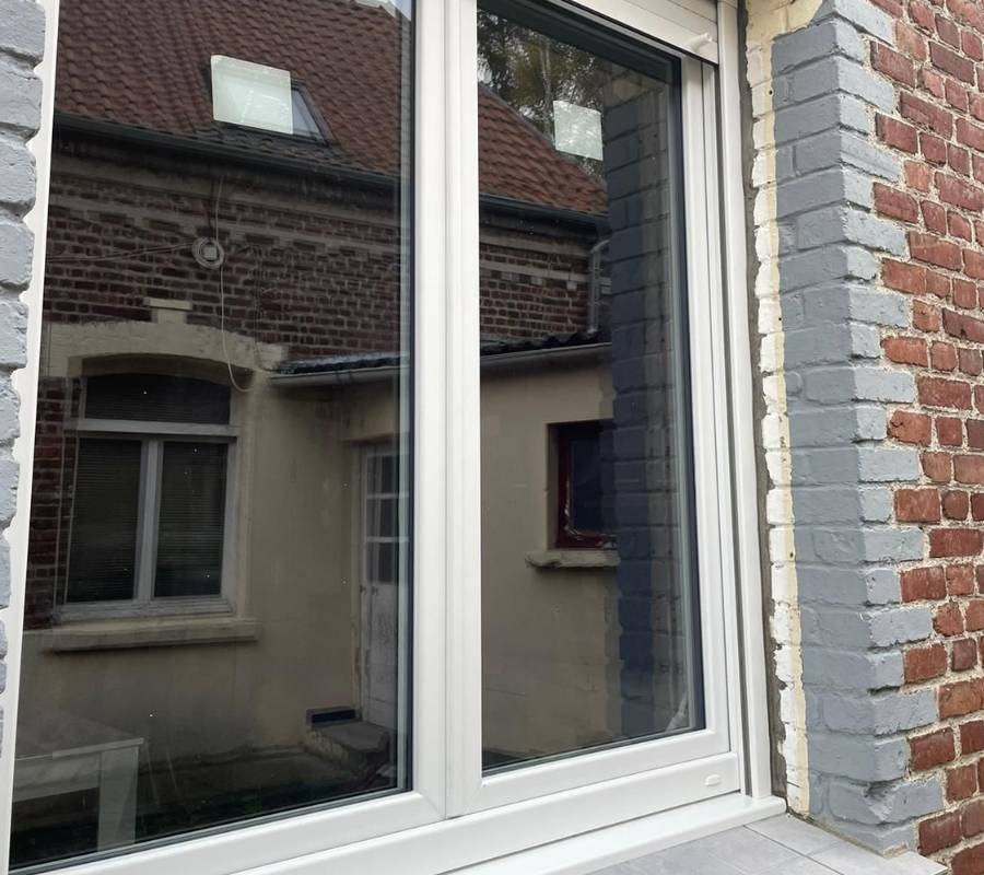 Fabrication et pose de fenêtres en aluminium et PVC à Arras